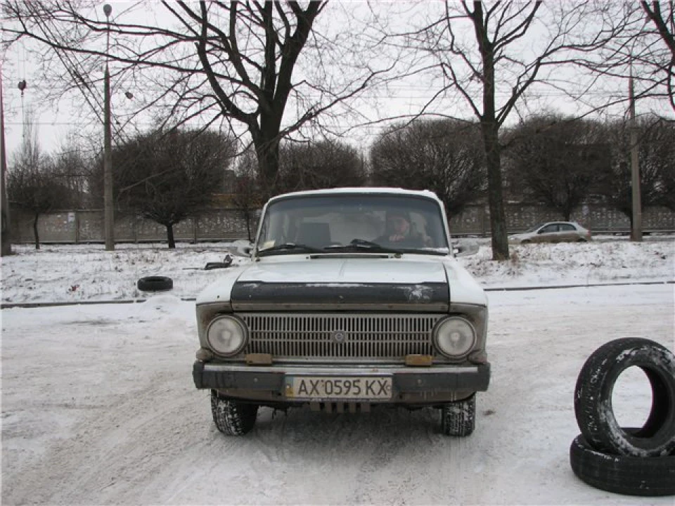 Все стоїмо...
