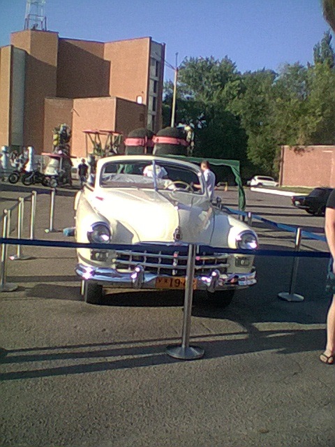 DARS DNEPR AUTO RETRO SHOU 1