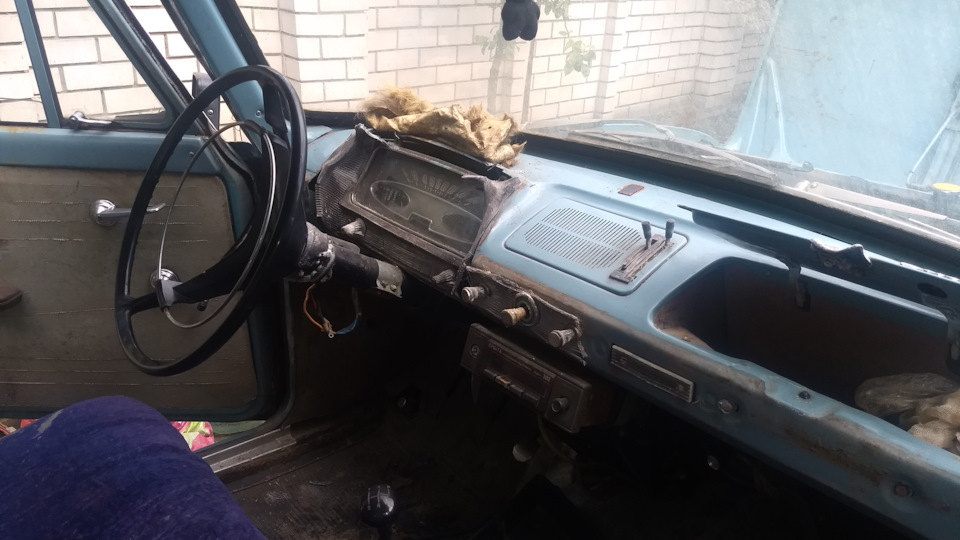 На розборі Іж 412 Сатурн 3