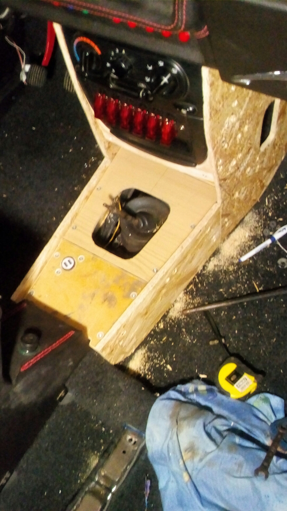 Центральна консоль (частина 2) 2