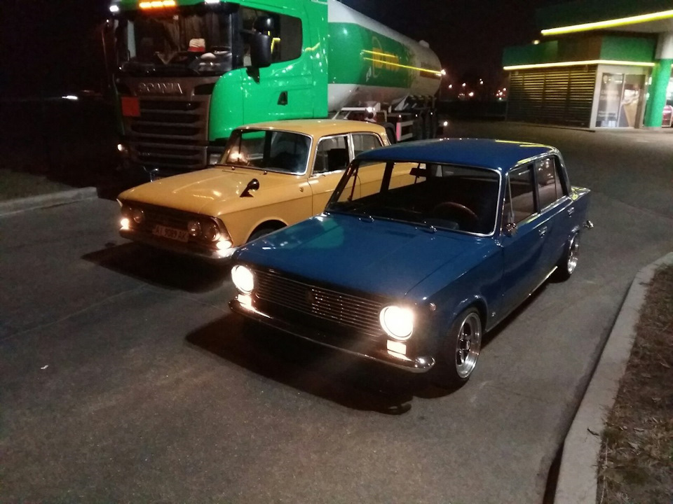 дзеркала на крила, репліка з nissan 5
