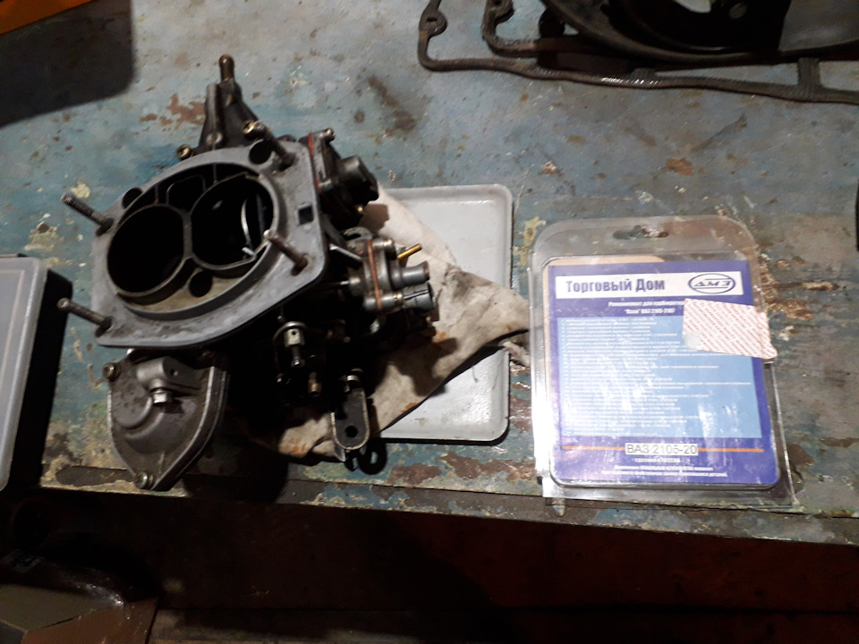 Підготовка до запуску: акумулятор та перебирання карбюратора 1