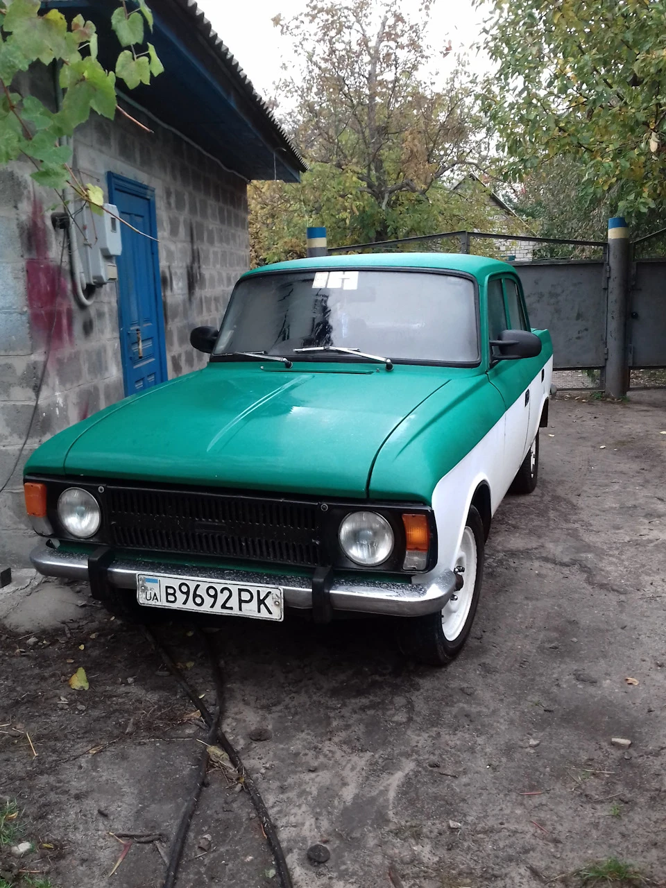 Москвич їздить☺