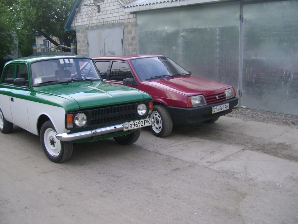 Photo. Trizakt and 99 2