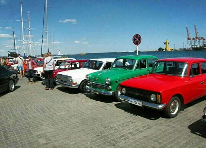 Автопробіг OldSchoolOdessa на підтримку ретро фестивалю BikesCarRocknRoll 1