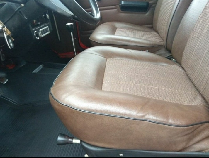Куплю ліве або праве сидіння на Іж 412 1989 бажано ліве і два підголівники 1
