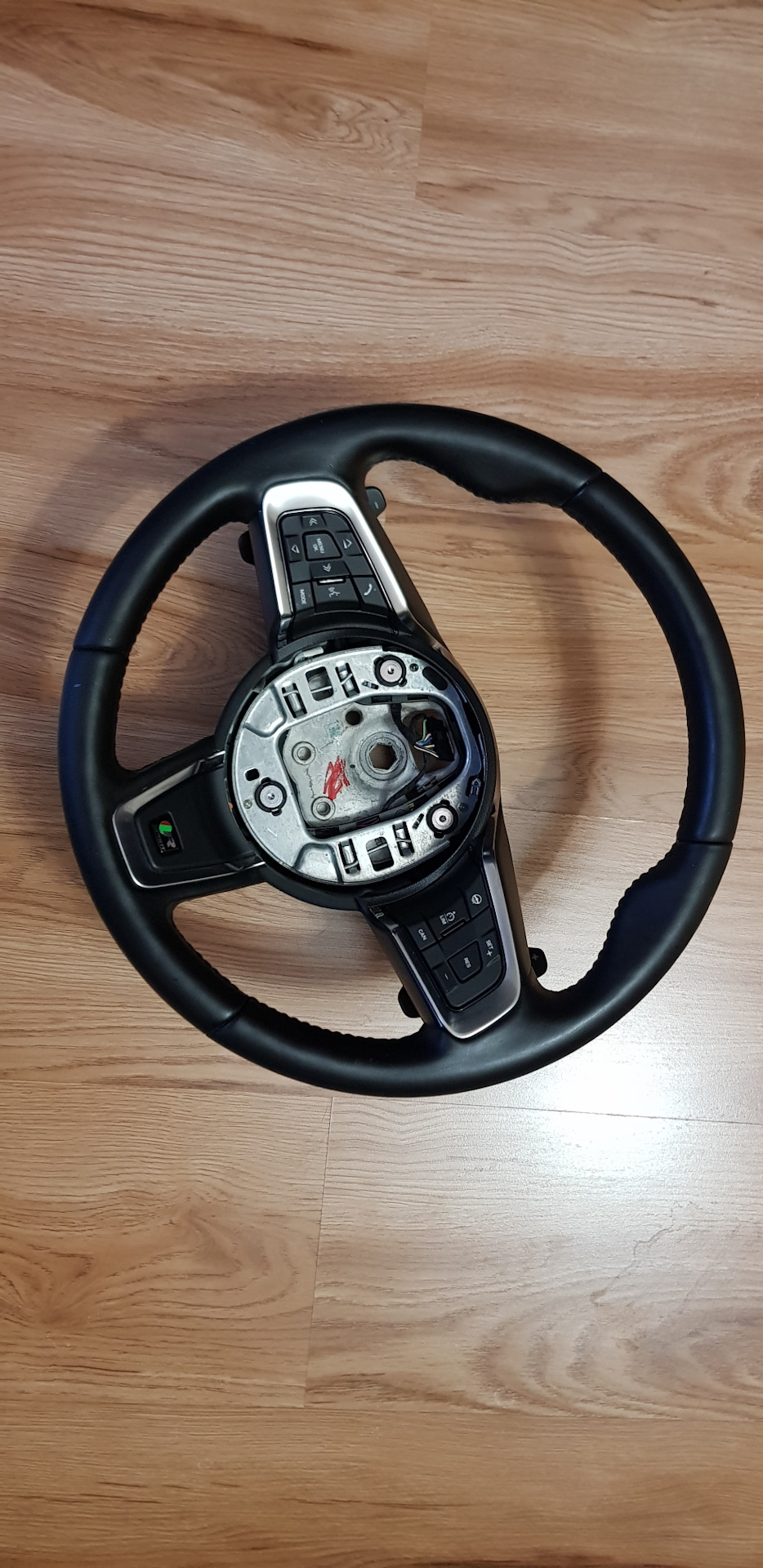Руль від R-Sport 1