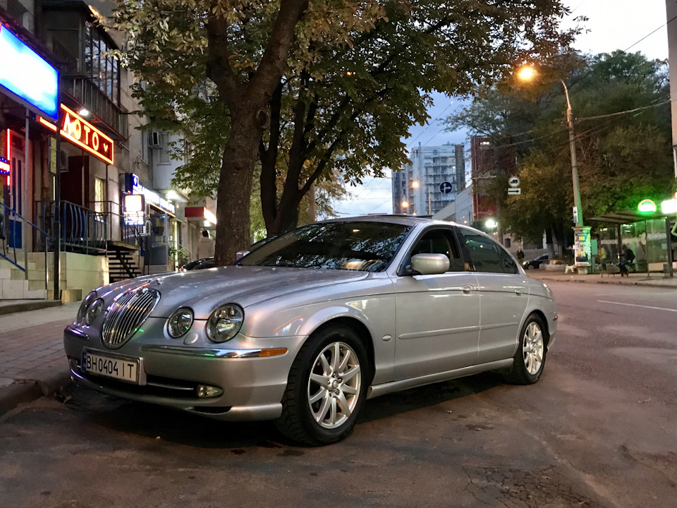 Передній бампер S-Type R 4