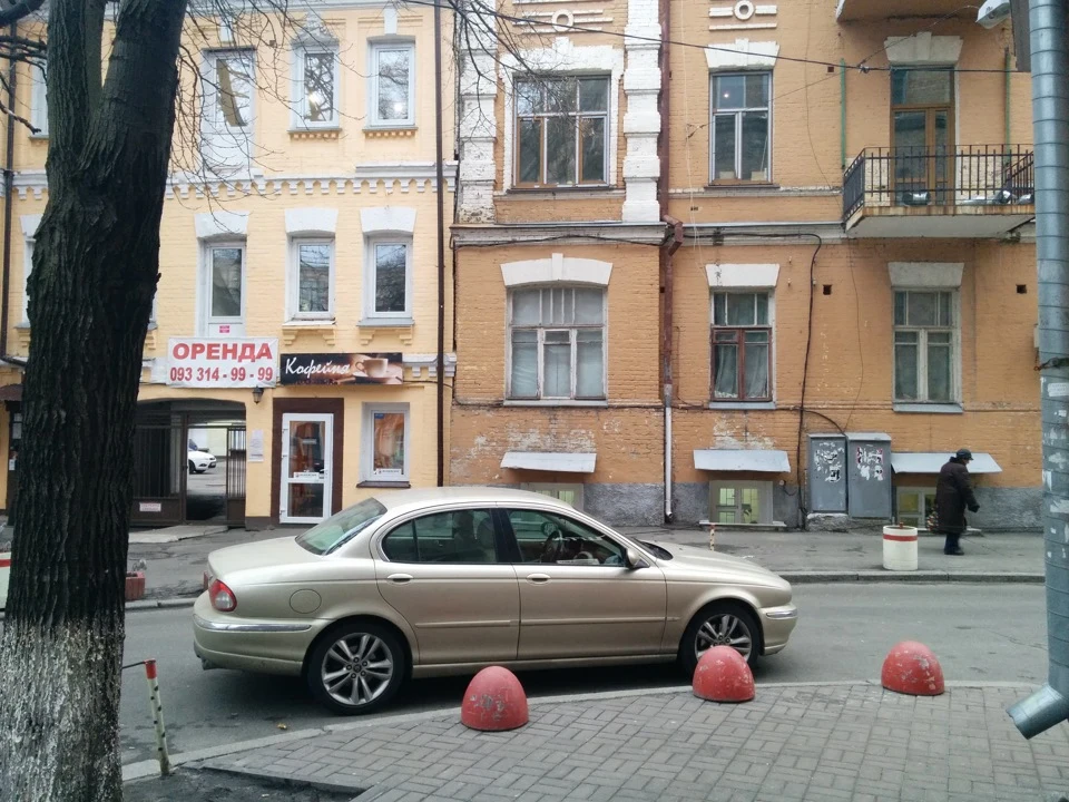Jaguar X-Type або прямо дежавю