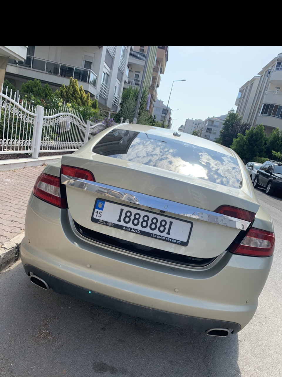 Повернув емблему jaguar 🐆 2