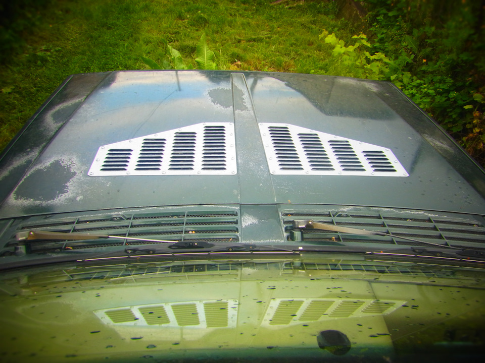 Hood vents або Зябра на JEEP 3
