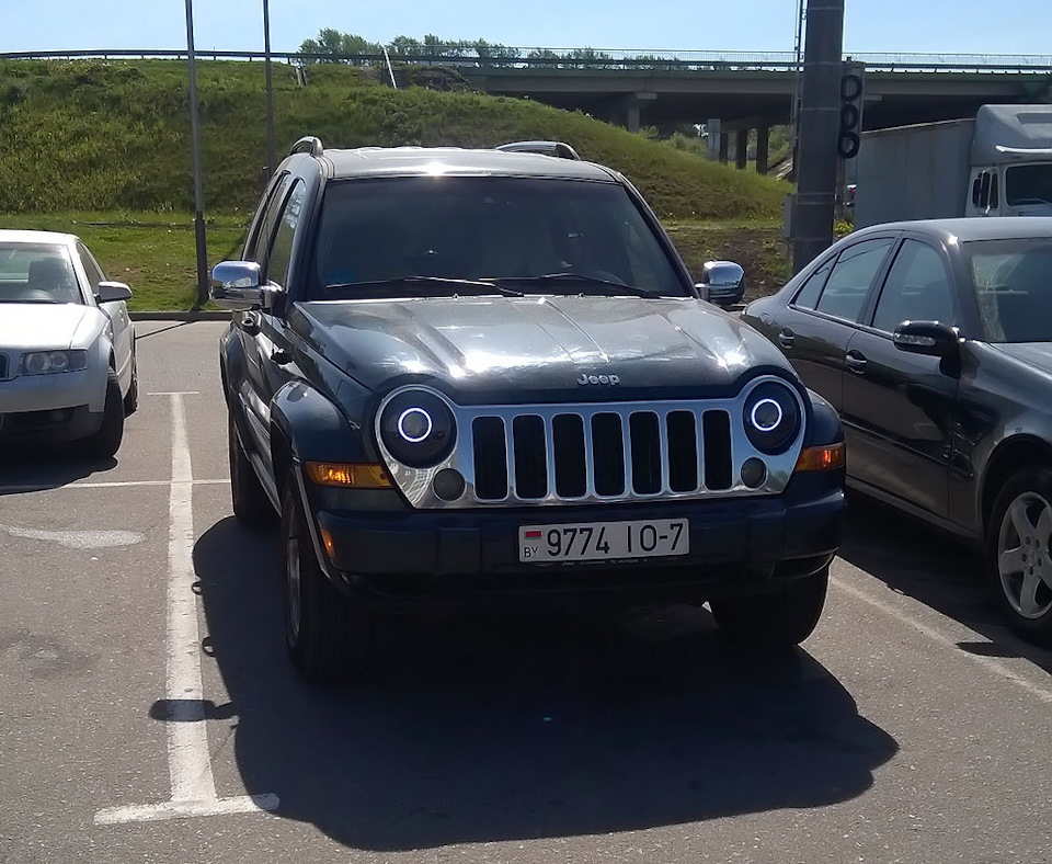 бі-галогенові лінзи в Jeep KJ 1