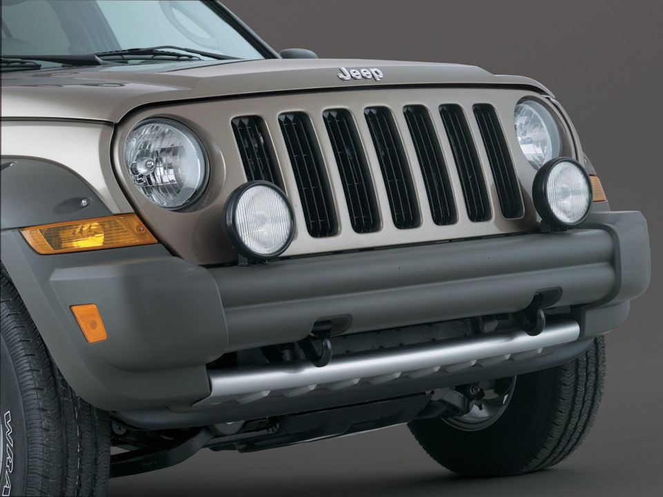 Фаркоп, гаки, майданчик для лебідки для Jeep KJ 2005 5