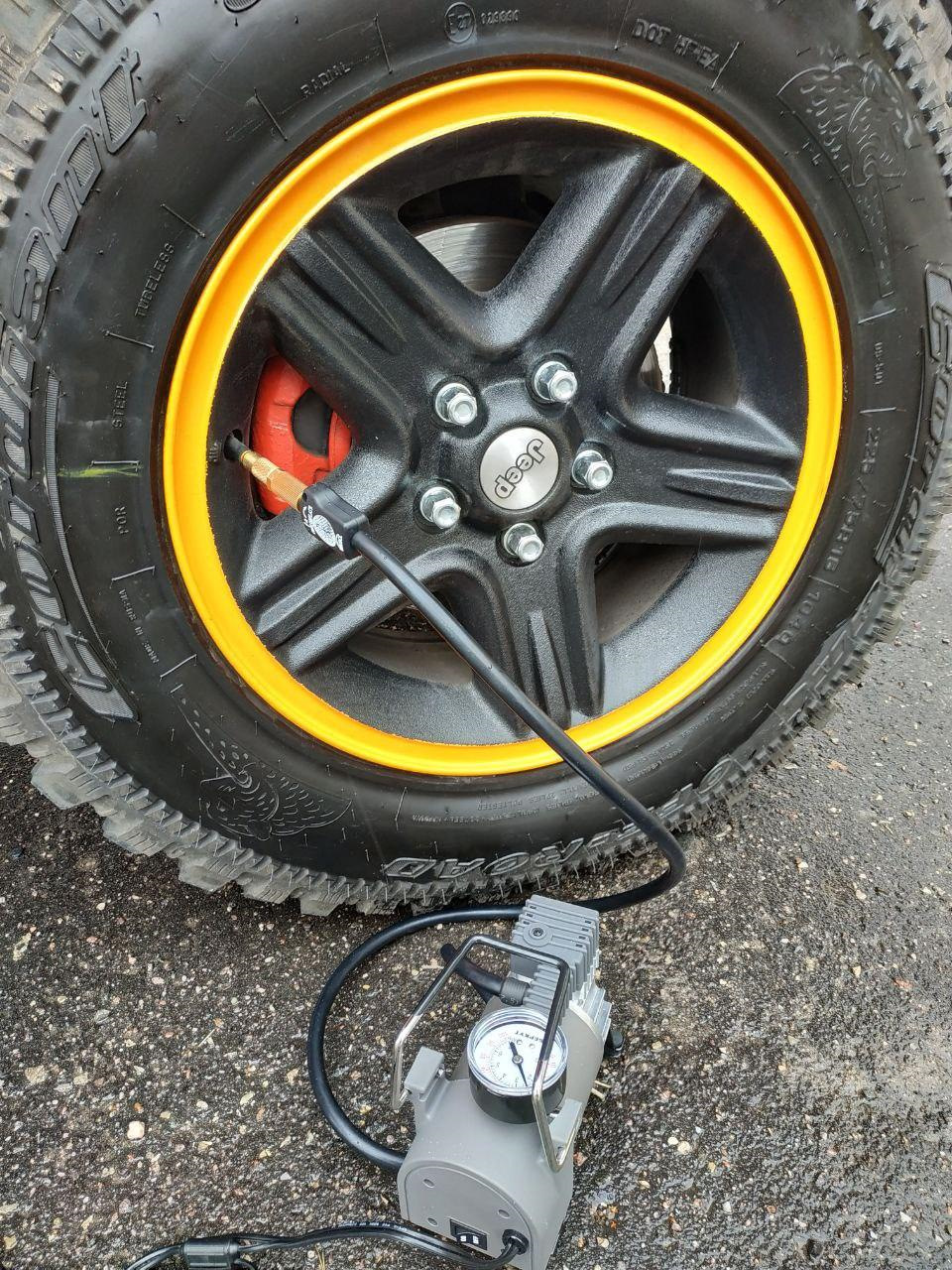 Компресор Berkut R15 для джипа? Легко. 4