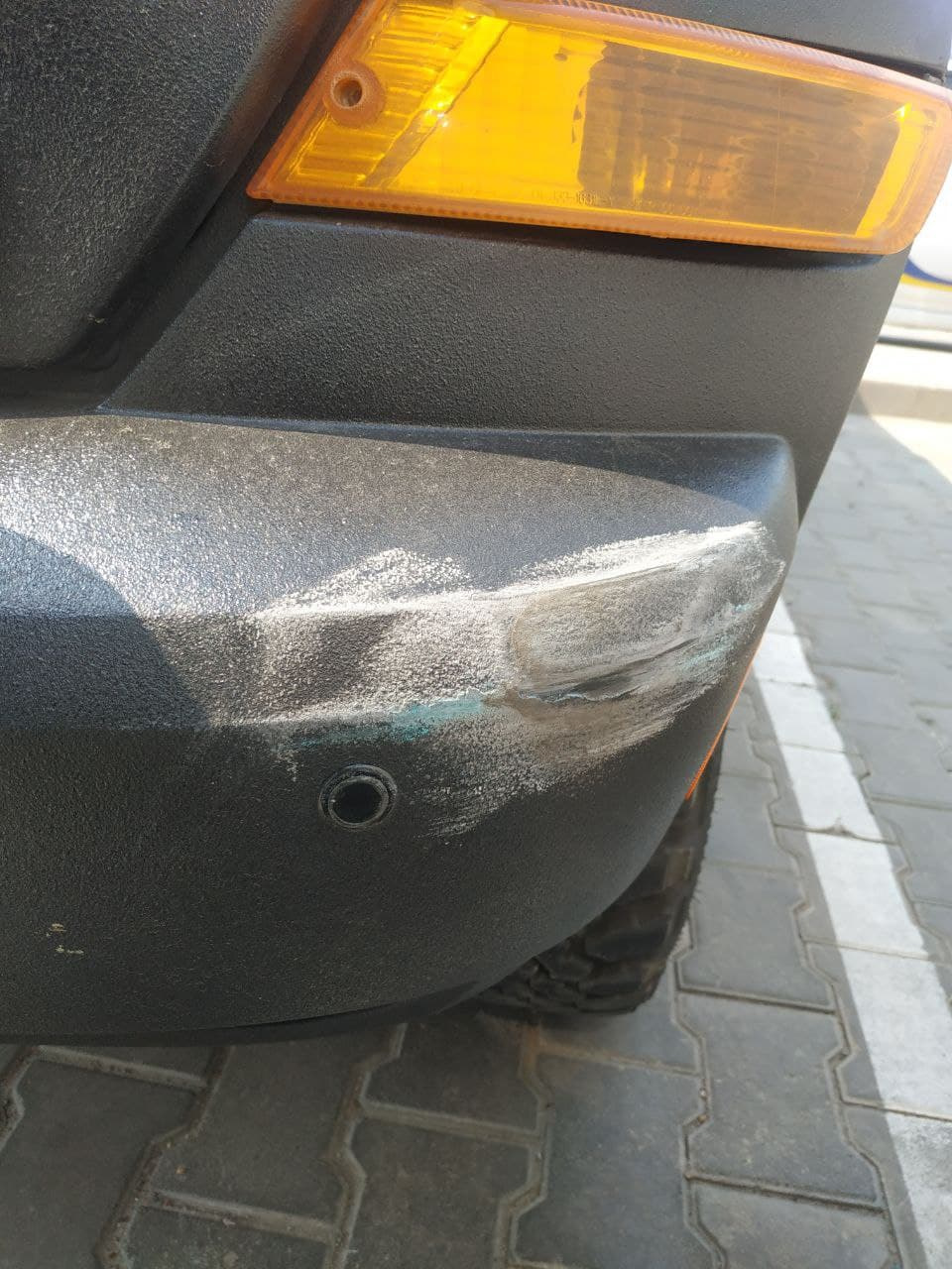 Притерли на парковці 3