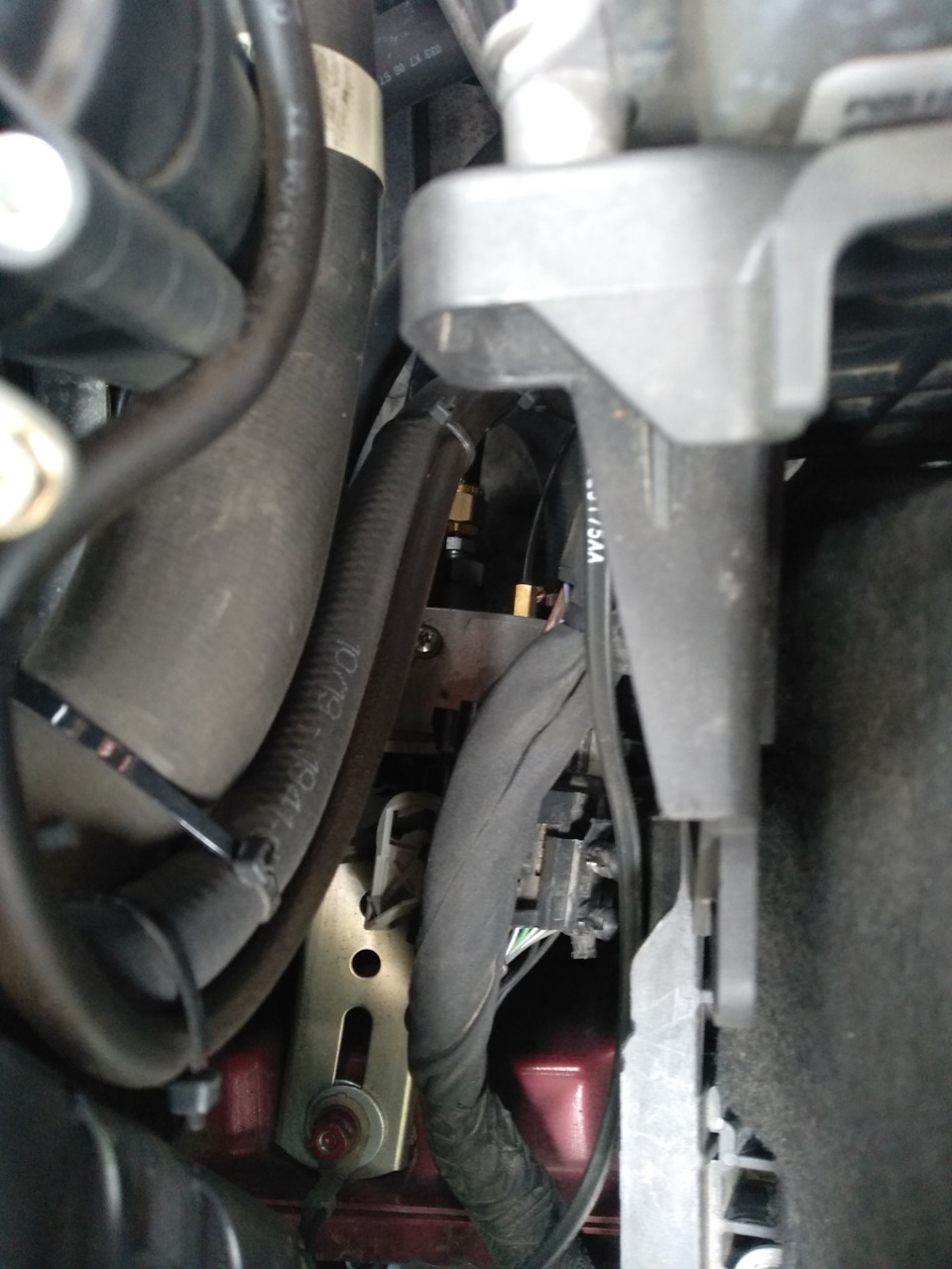 ГБО на Jeep Cherokee KL V6 3.2L 5