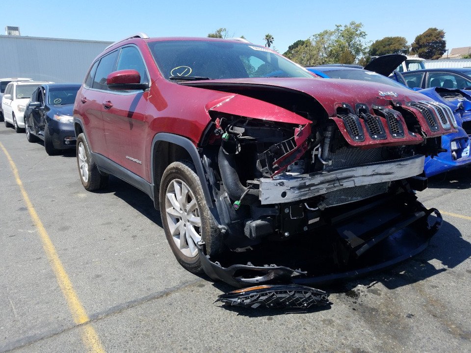 Ще один Jeep Cherokee у сім'ї 3