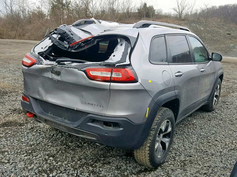 Покупка ідейця племені TrailHawk （дорожній яструб） 4