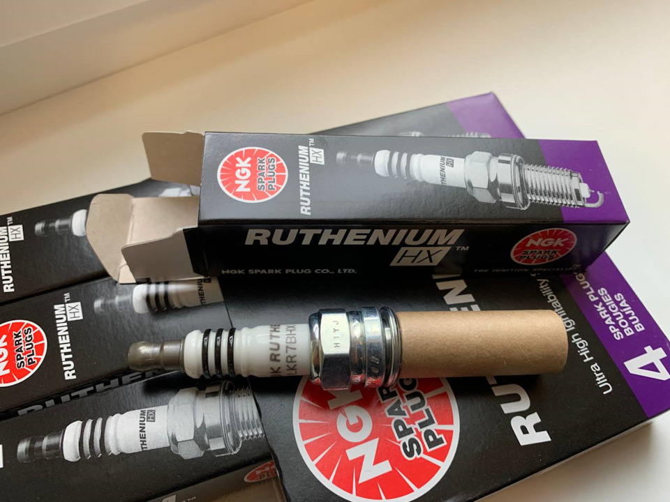 Свічки NGK ruthenium LKR7BHX (94705) 1