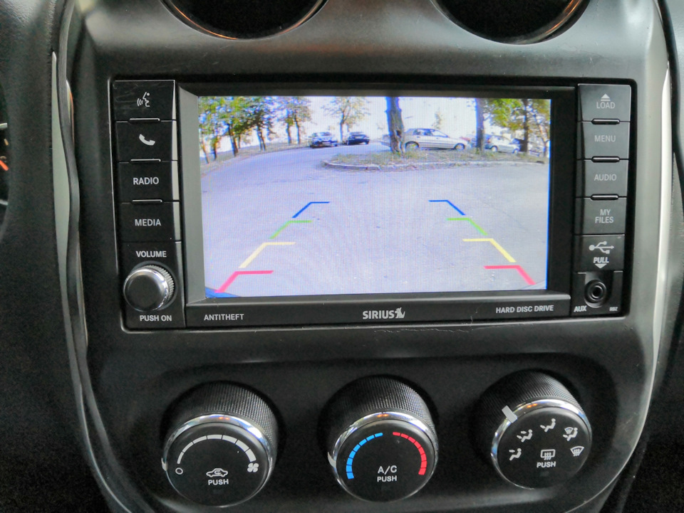 Встановлення камери Jeep Compass 4