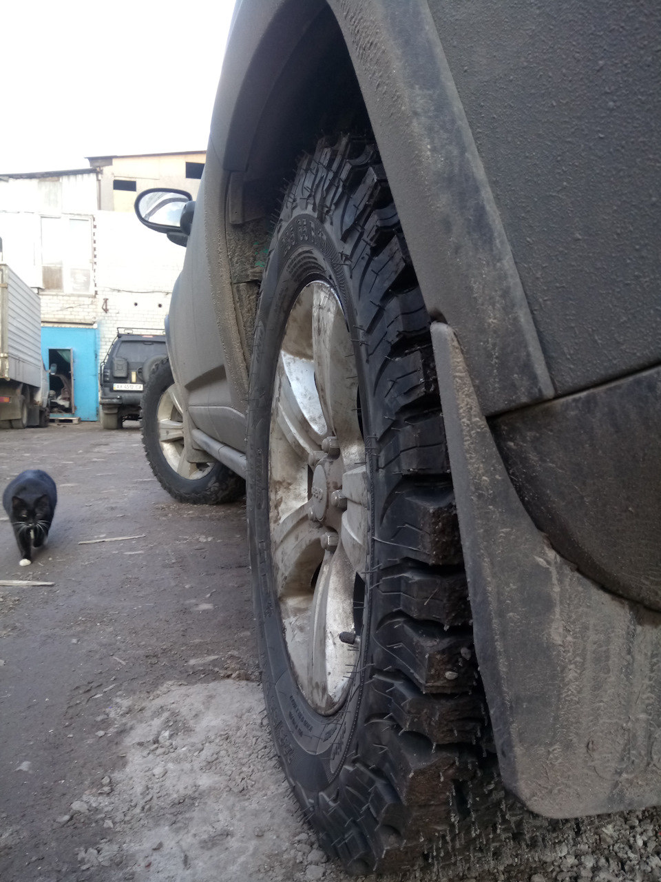 Jeep compass Гума літо 235 65 17 off road 2