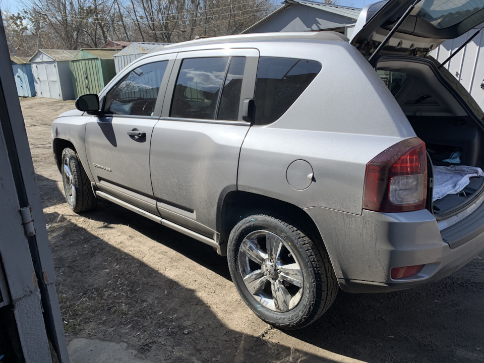 Bridgestone Dueler A\T 001 для Джипа 2