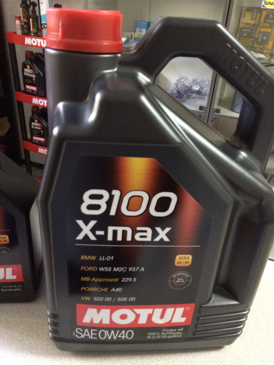 ОЛІЯ ДВИГУНА 0W40 Motul 8100 X-max 2