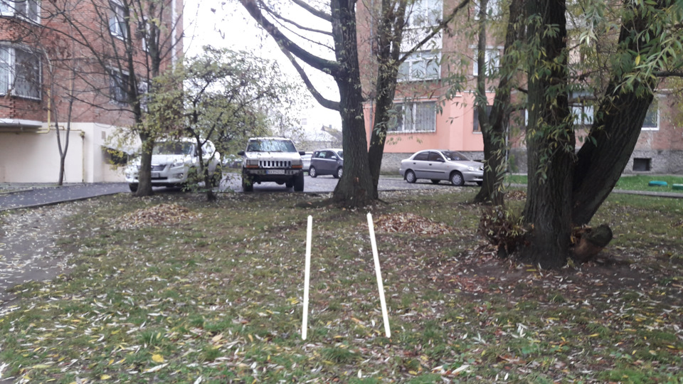 Тільки не дістали 4