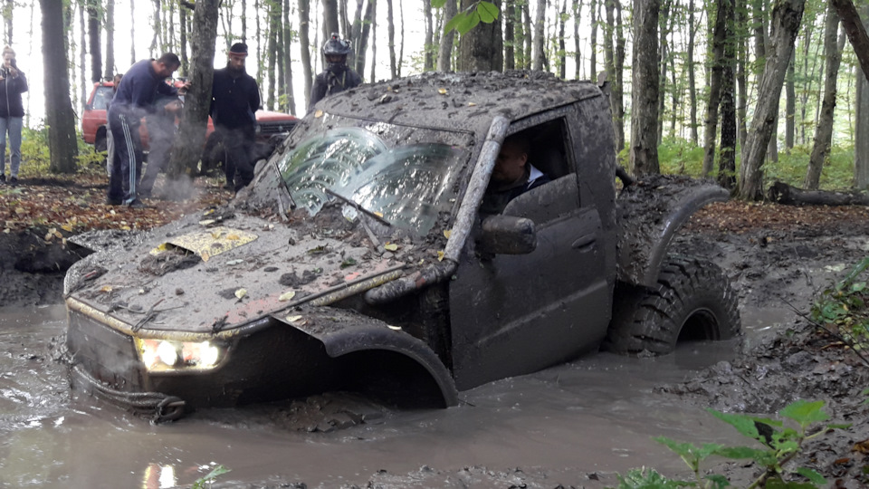 Покаталися. Притопили Чероки XJ 2