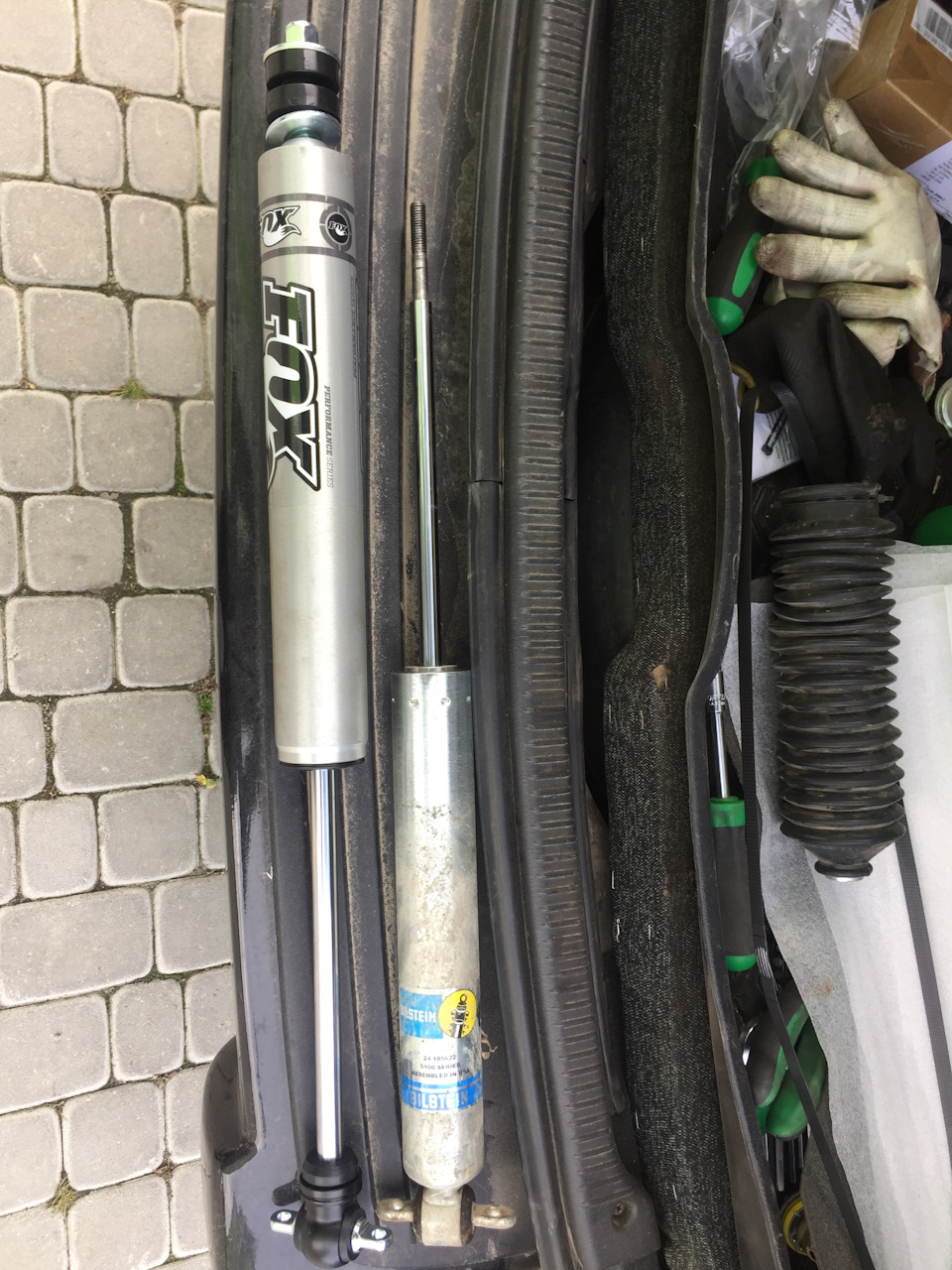🔁 Нові аморти Fox 2.0 Performance Shock на Jeep Grand Cherokee WJ 3