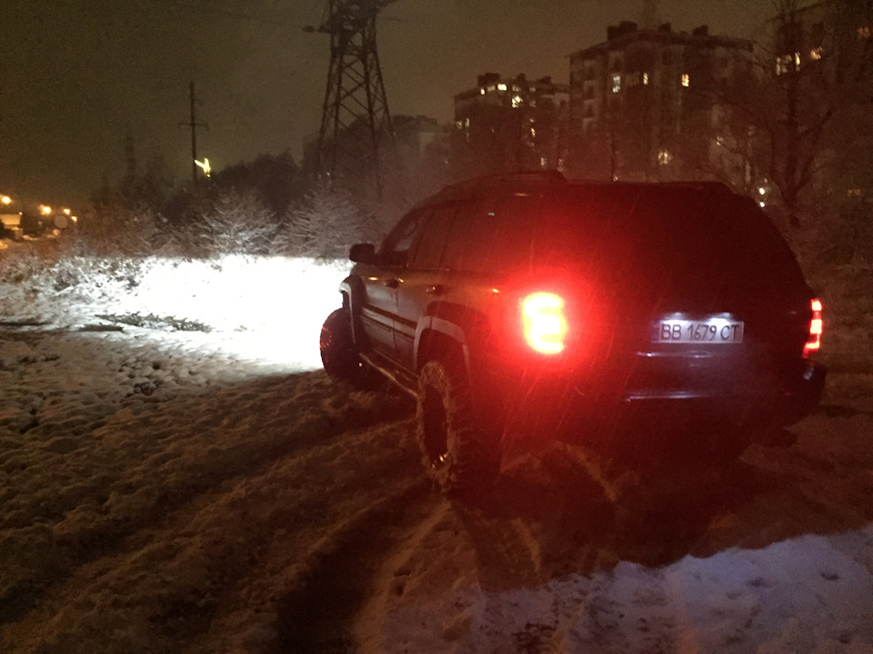 Задні ліхтарі підкови . SPPC Red/Smoke LED Tail Lights Assembly Set for Jeep Grand Cherokee 1