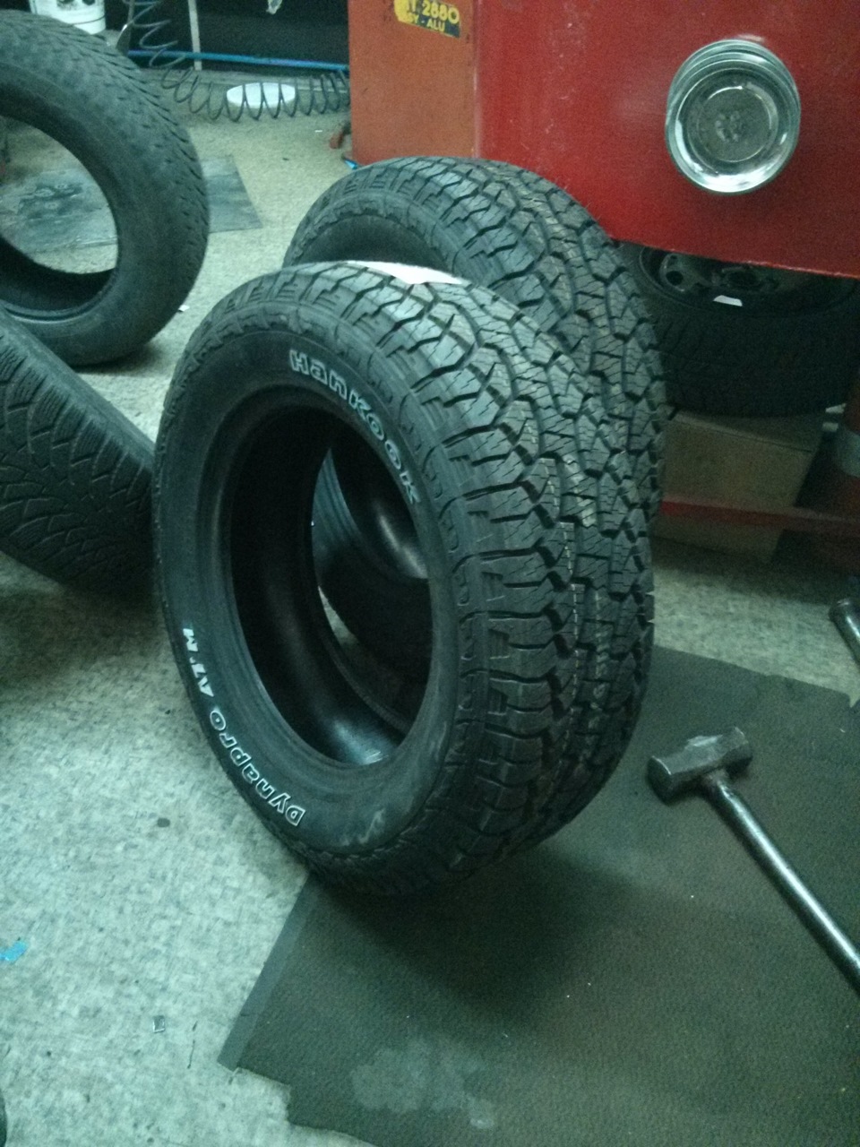 Перевзувся Hankook RF10 Dynapro AT-M 1
