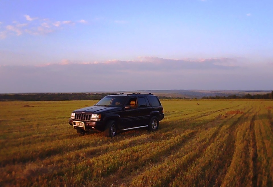 Jeep Grand Cherokee (ZJ) ... Поле полюшко 4