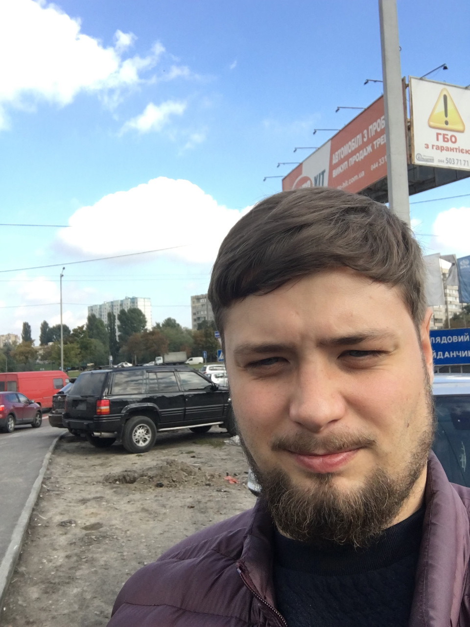 Продав майже рік тому 1