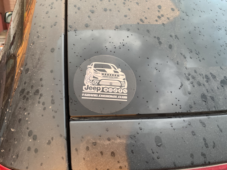 Заміна центрального троса гальма стоянки Jeep WK2 2