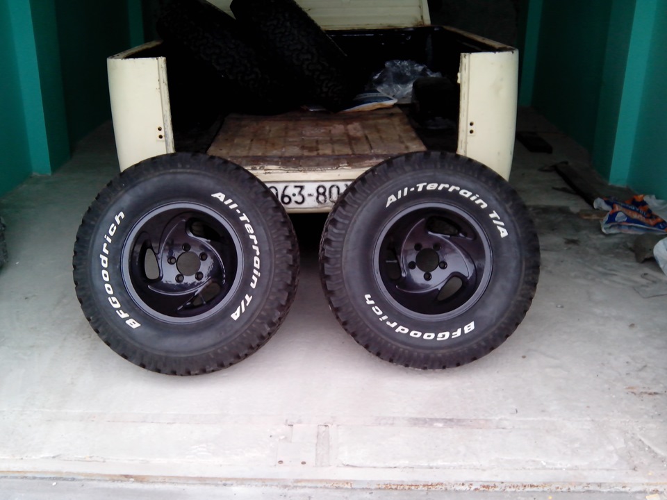 Диски 15 ЕТ-0 та BF GOODRICH ALL TERRAIN 31/10.5/15 3