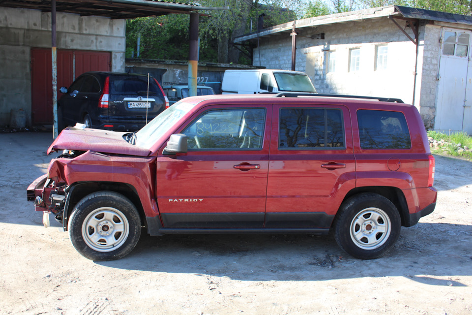 Привіт Jeep Patriot. 3