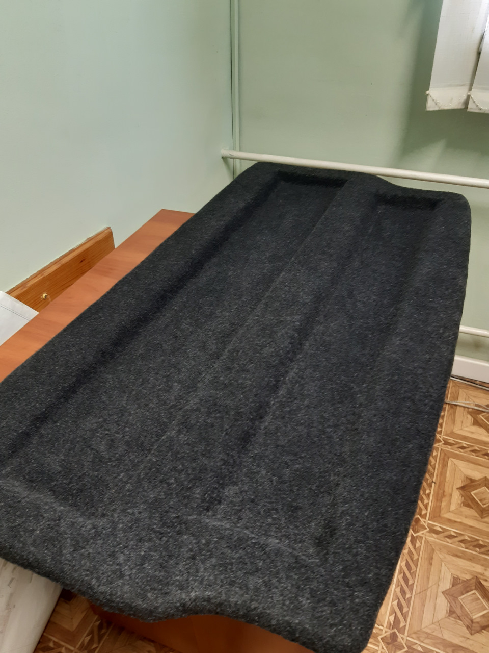 Полиця в багажник своїми руками 3