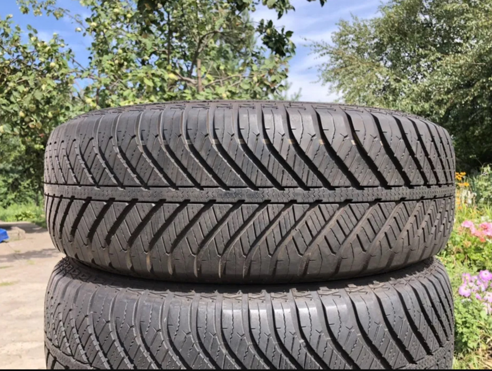 Goodyear Vector 4Seasons Gen#1 2