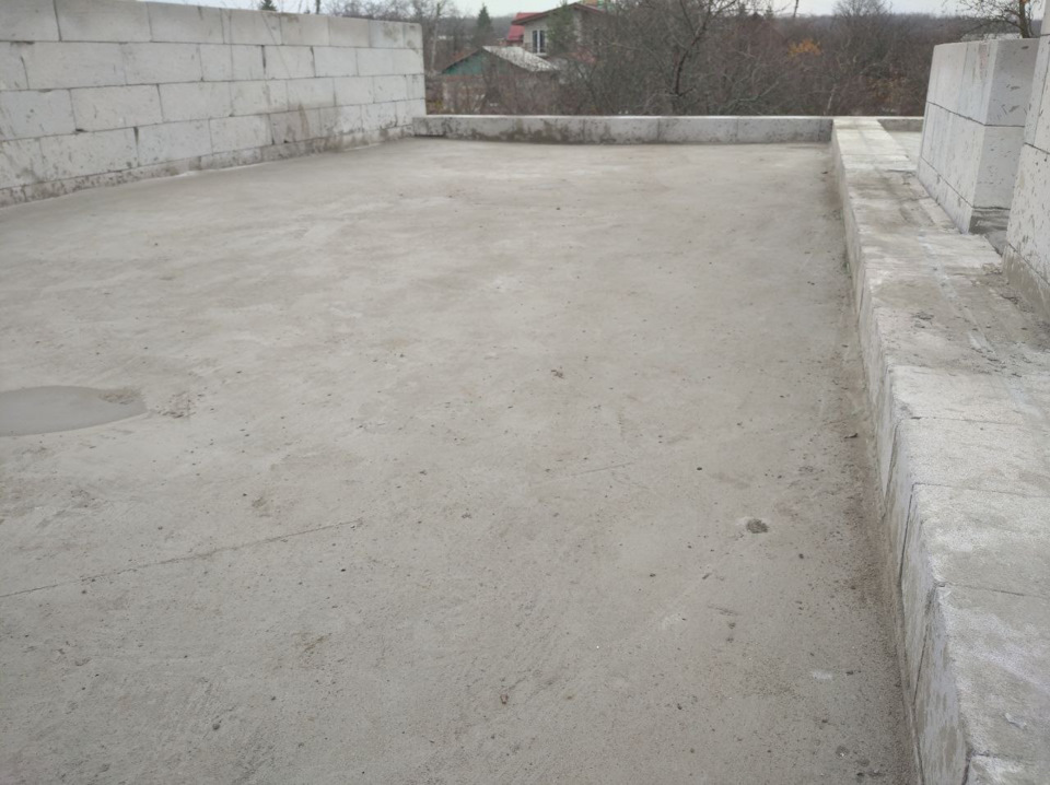 Встигли залити пінобетон до холодів 3
