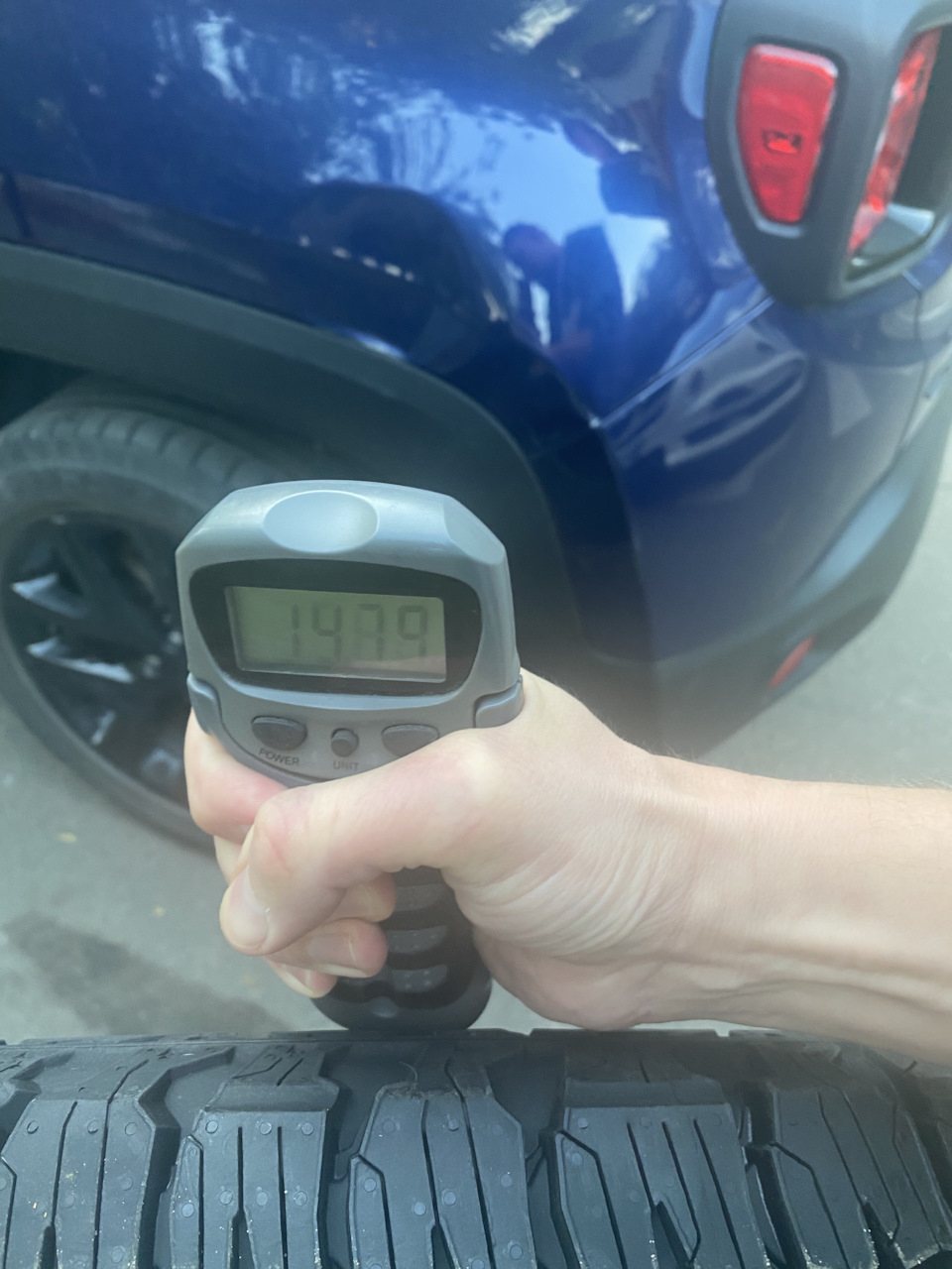 Нова гума Matador Izzarda AT2 225/60 R18 2