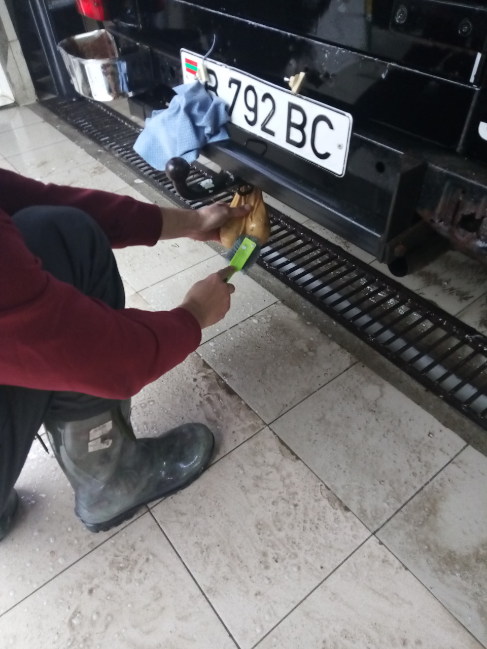 Реакція людей на Jeep Wrangler з яйцями))) 1