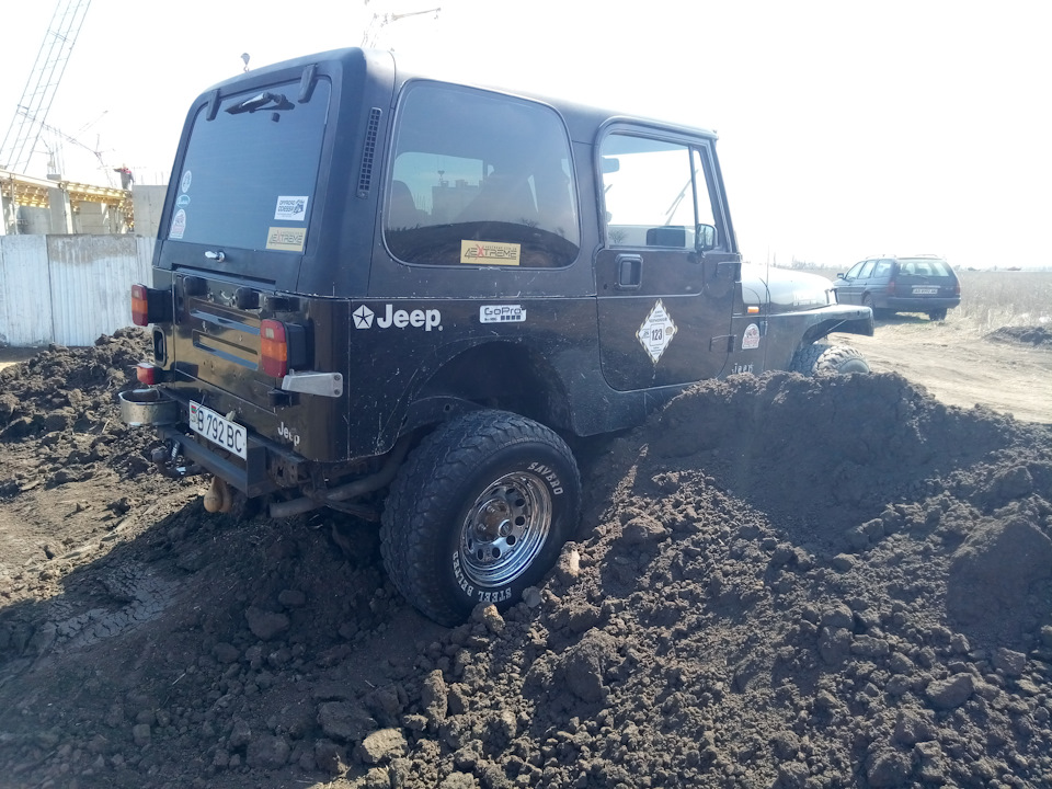 Ось тобі і Wrangler ... Високо сиджу, далеко дивлюсь)))) 1