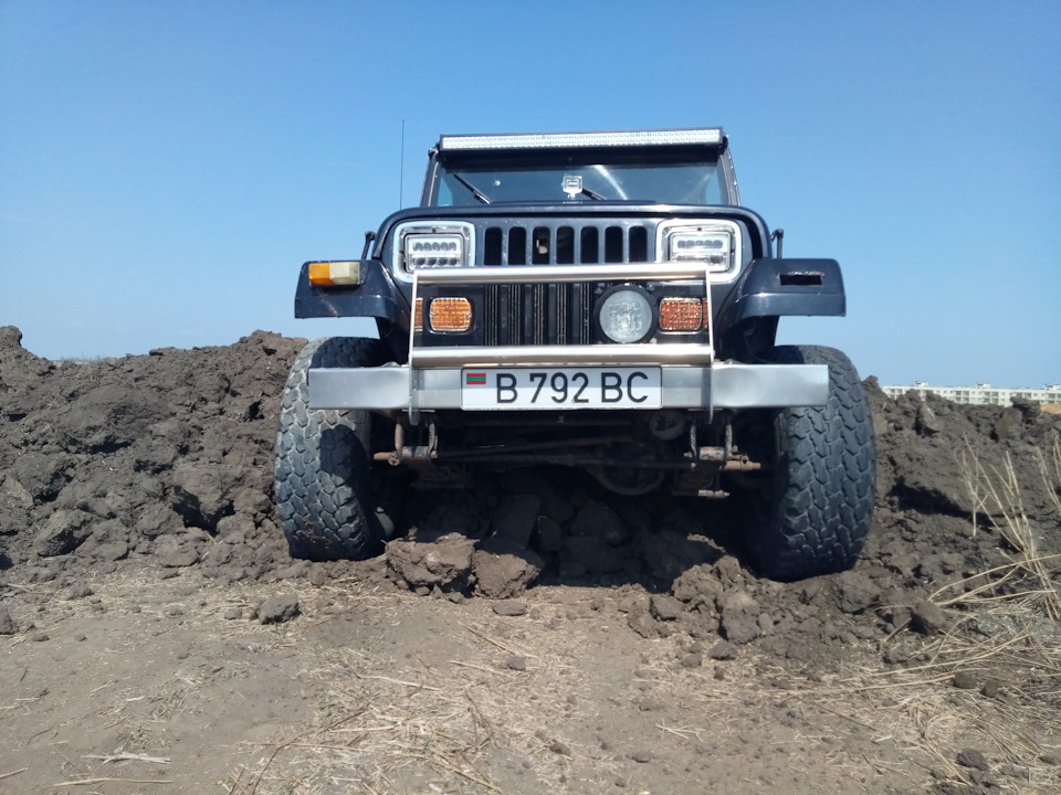 Ось тобі і Wrangler ... Високо сиджу, далеко дивлюсь)))) 2