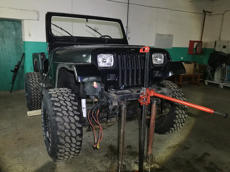 Jeep Wrangler Їжачок на лікарняному