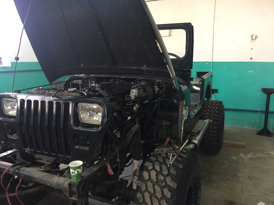 JEEP WRANGLER розібраний 4