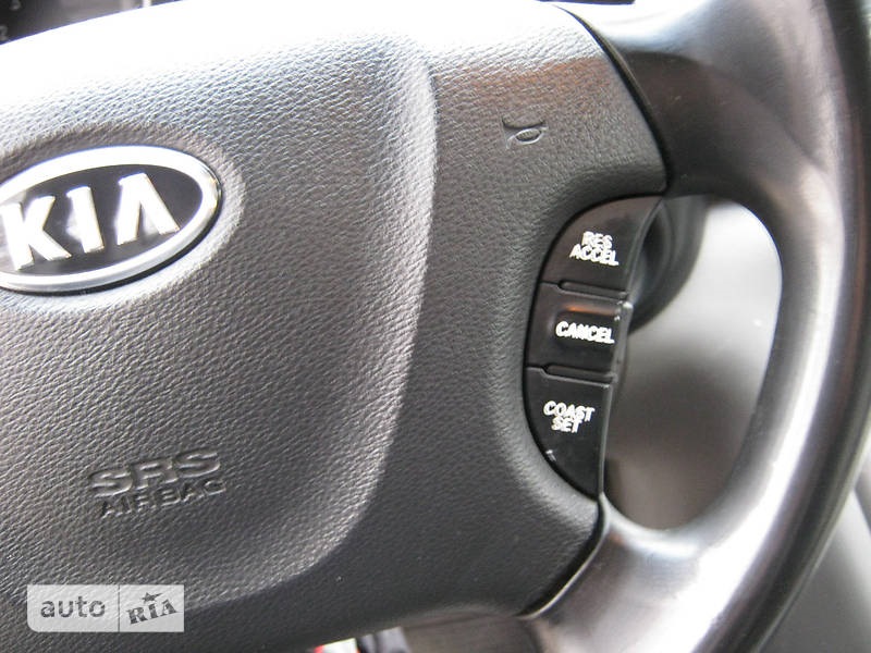 Kia Carnival 2007 3