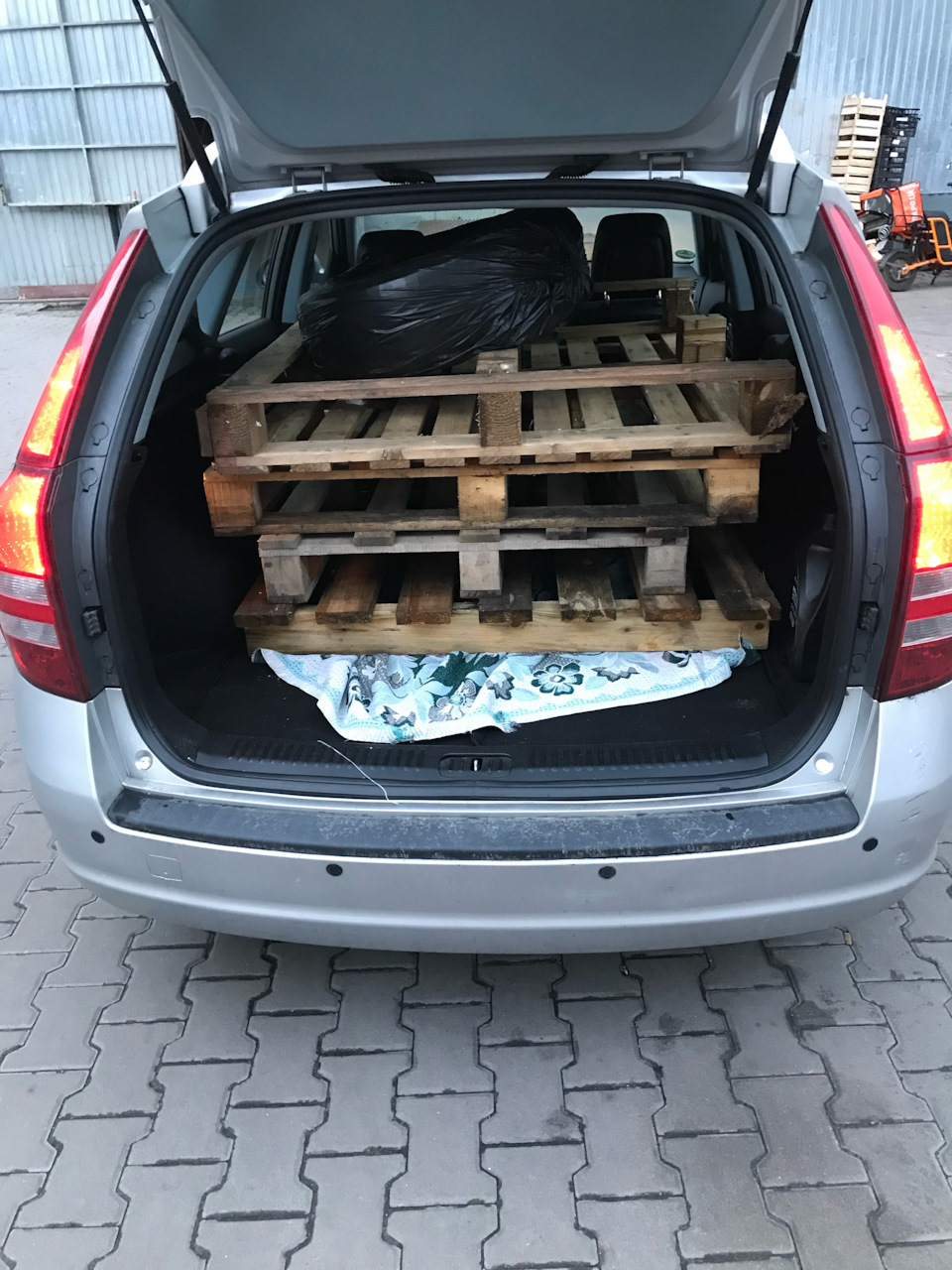 Про переваги універсала 1