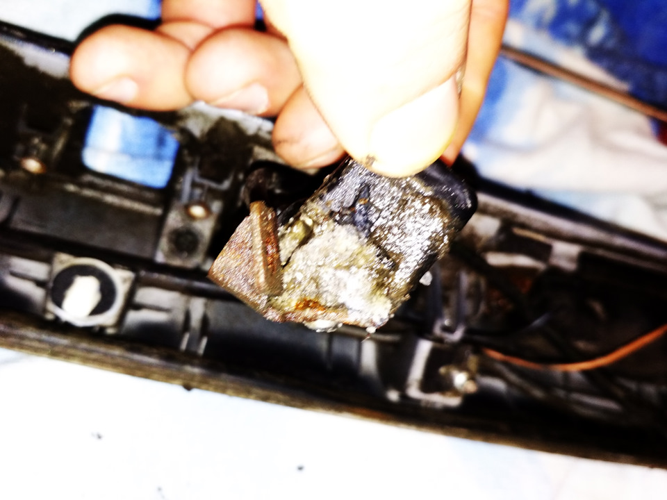 Камера заднього виду та доробка заднього ходу кольору 3