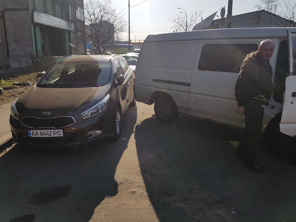 Мінус двері ... 1